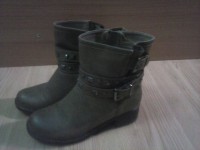 Botines marrones número 38